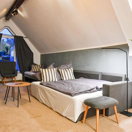 Grosses Spree Apartment, 3 Schlafzimmer Bis 10 Personen, 4X Kfz Parkplatz, Terrasse, Waschtrockner, Wlan, Netflix Κότμπους Εξωτερικό φωτογραφία