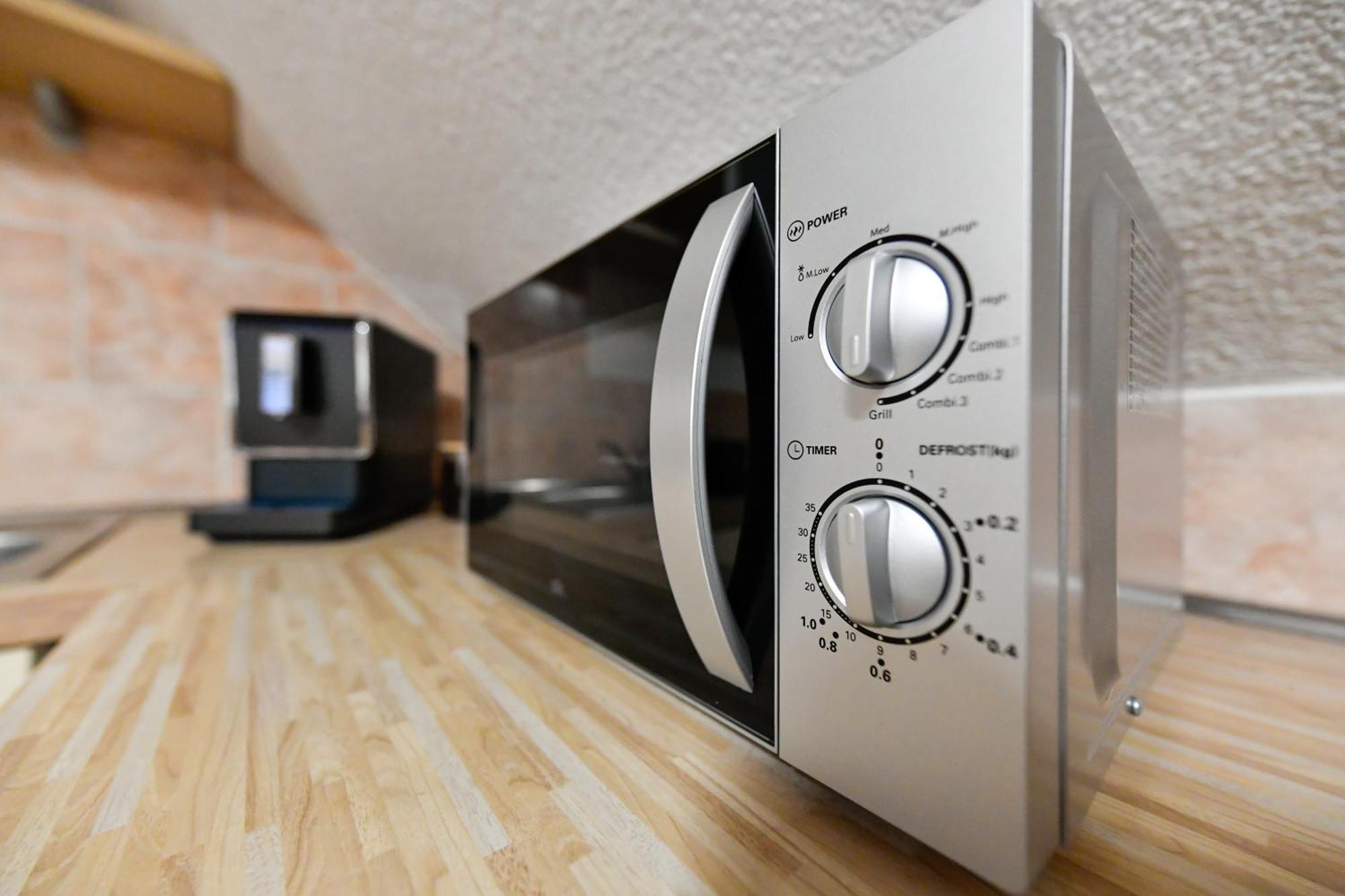 Grosses Spree Apartment, 3 Schlafzimmer Bis 10 Personen, 4X Kfz Parkplatz, Terrasse, Waschtrockner, Wlan, Netflix Κότμπους Εξωτερικό φωτογραφία
