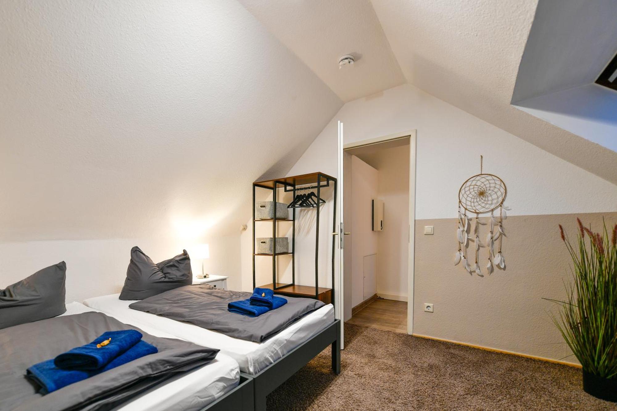 Grosses Spree Apartment, 3 Schlafzimmer Bis 10 Personen, 4X Kfz Parkplatz, Terrasse, Waschtrockner, Wlan, Netflix Κότμπους Εξωτερικό φωτογραφία